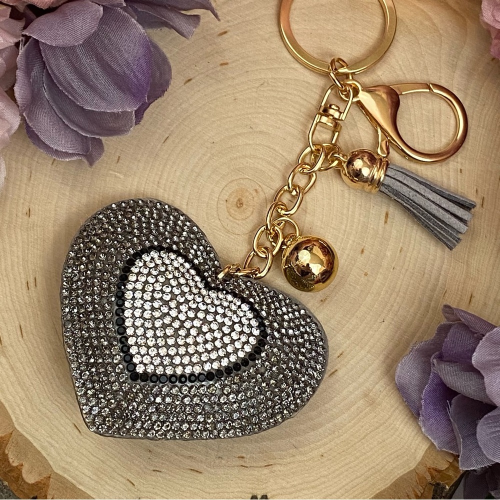 Gray Rhinestone Heart Pendant & Tassel Keychain - Picture 4 of 9